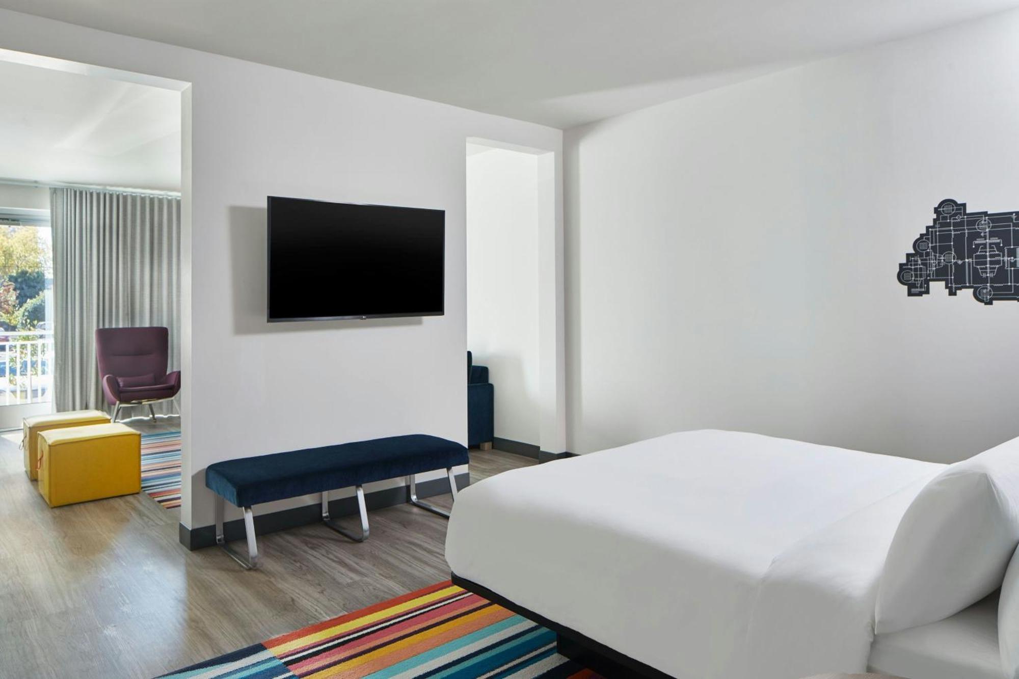 Hotel Aloft Wilmington At Coastline Center Exterior foto